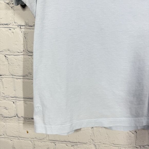 Lululemon Women Size 10 Blue Crew Neck Short Sleeve Cropped T-shirt Gym Casual - Picture 3 of 10